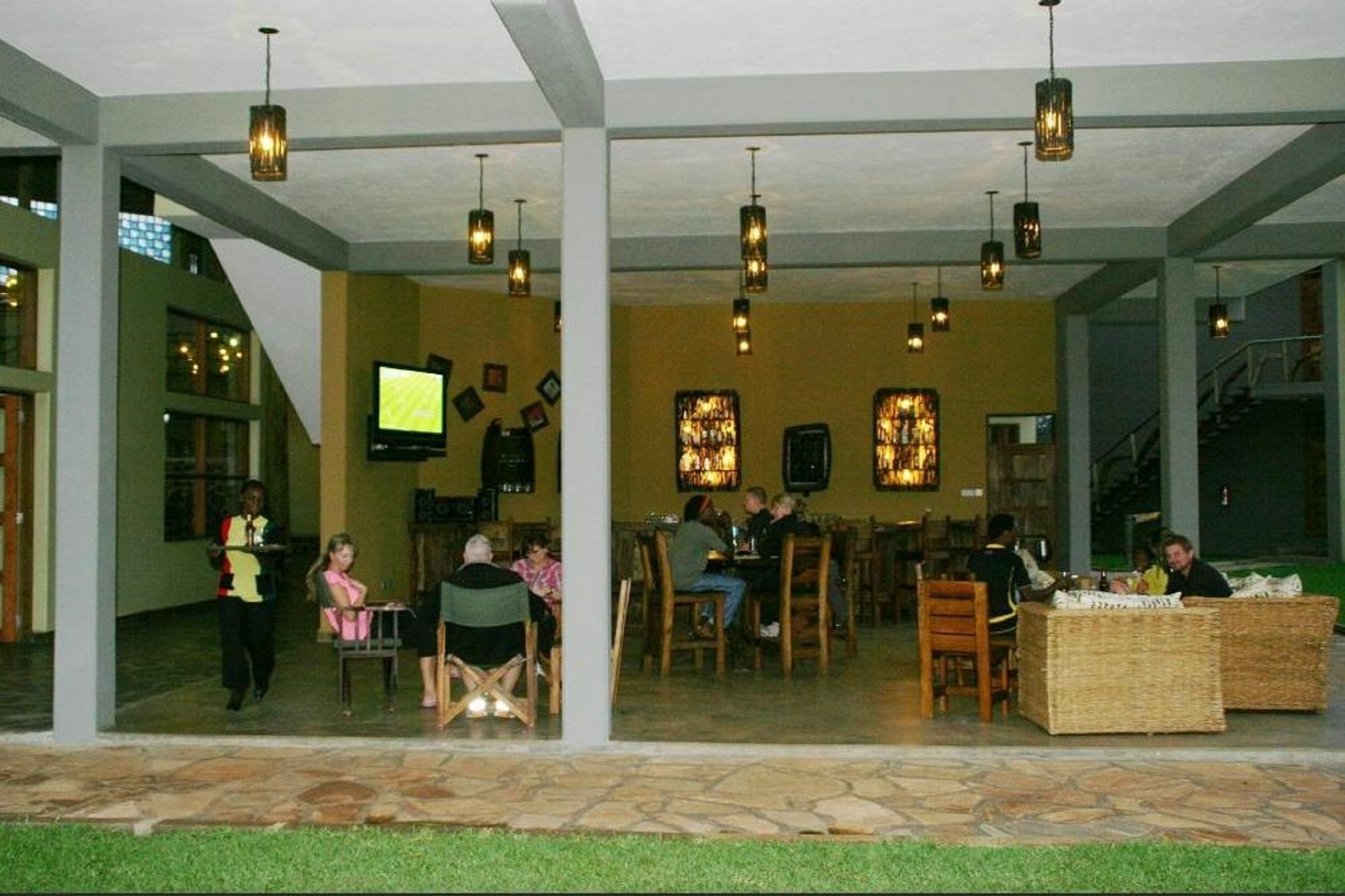 Weru Weru River Lodge Ngoại thất bức ảnh