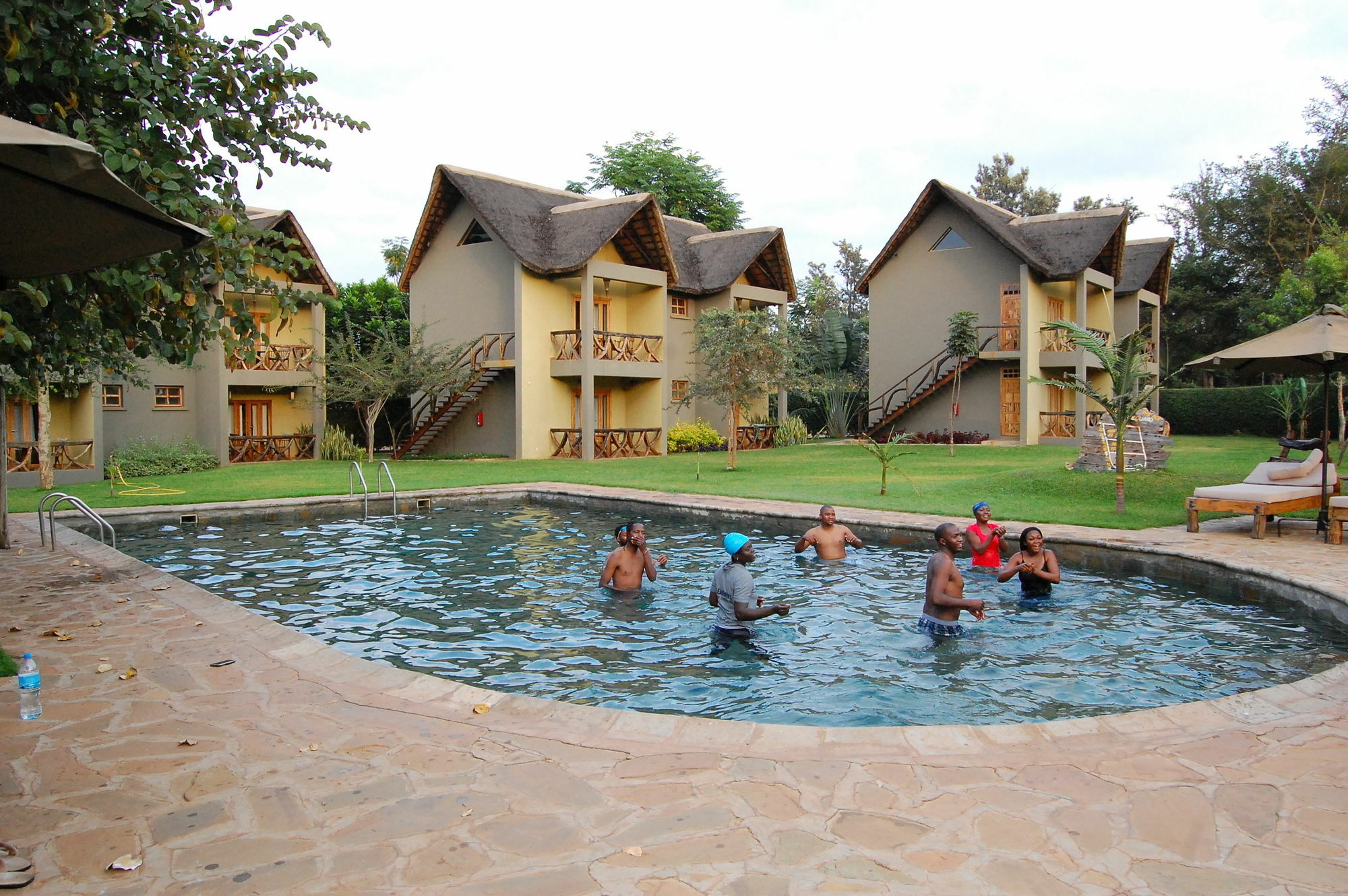 Weru Weru River Lodge Ngoại thất bức ảnh